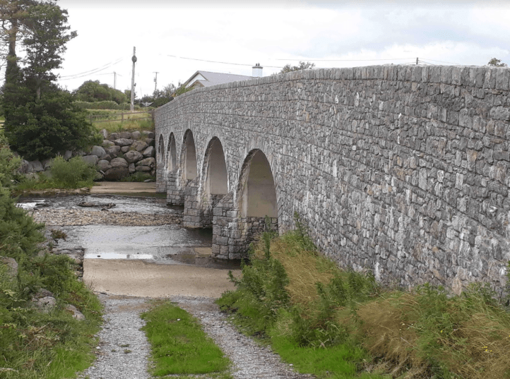 Droichead na Geadaí/Gaddagh Bridge as re-built in 2008 following the destruction of the old bridge during a flood in 2006.